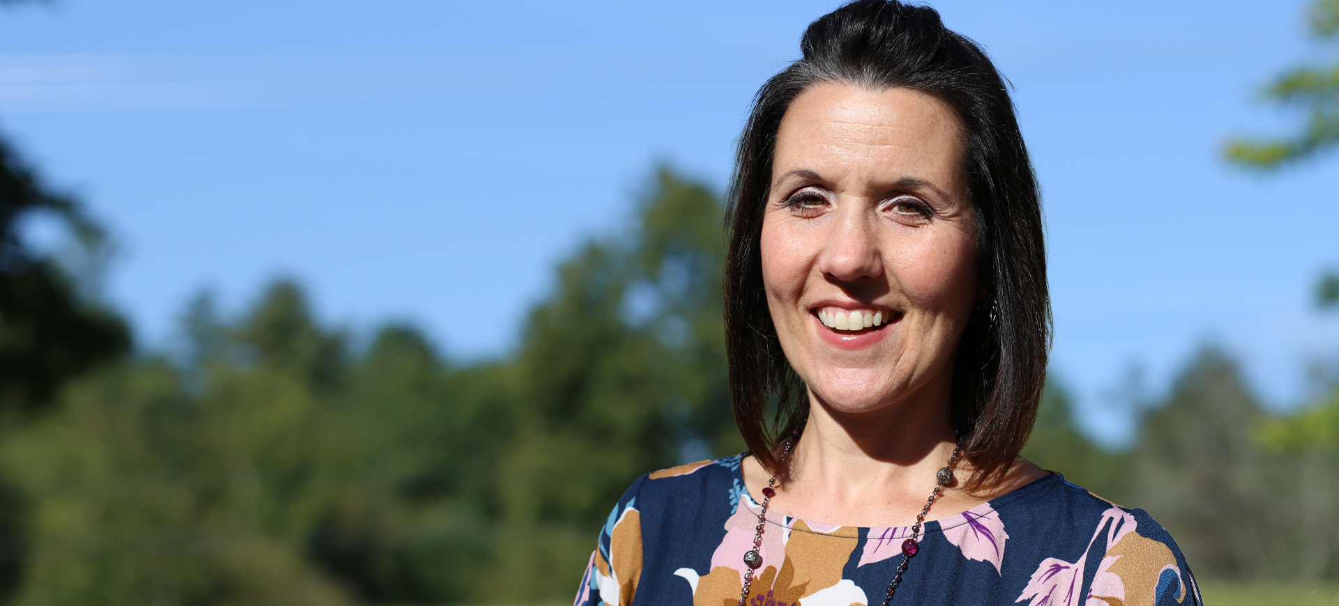 Dr. Jona Rinard, Dean of Transfer and Public Service at Washington State Community College (WSCC), has been inducted into the 2023-2024 Appalachian Leadership Institute by the Appalachian Regional Commission (ARC).