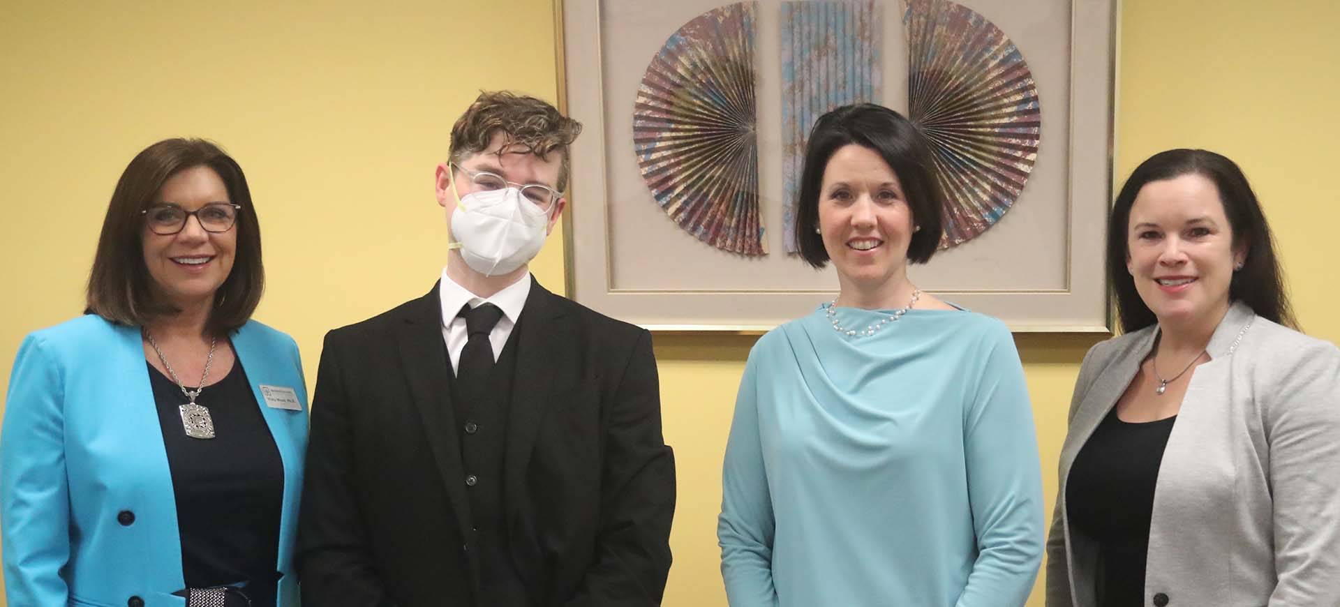 Washington State Community College (WSCC) hosted the Ohio Association of Community Colleges (OACC) Leadership Academy for Student Success 2021-2022 cohort on its campus. The meeting was part of the yearlong training fellowship for mid-level faculty and staff from Ohio’s 23 community colleges. Pictured are (rom left to right) WSCC President Dr. Vicky Wood, WSCC Assistant Professor of English Don Godfrey, WSCC Dean of Transfer and Public Service Dr. Jona Rinard, and OACC Success Center Executive Director Laura Rittner