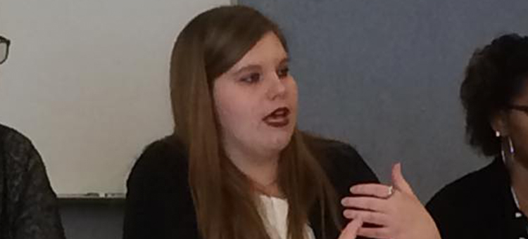 Washington State Community College (WSCC) Honors Program member Sonja Wooge recently traveled to Columbus, Ohio to present a paper at the Mid-East Honors Association Annual (MEHA) Conference. Wooge spoke on the topic of college students caring for their mental and emotional health.