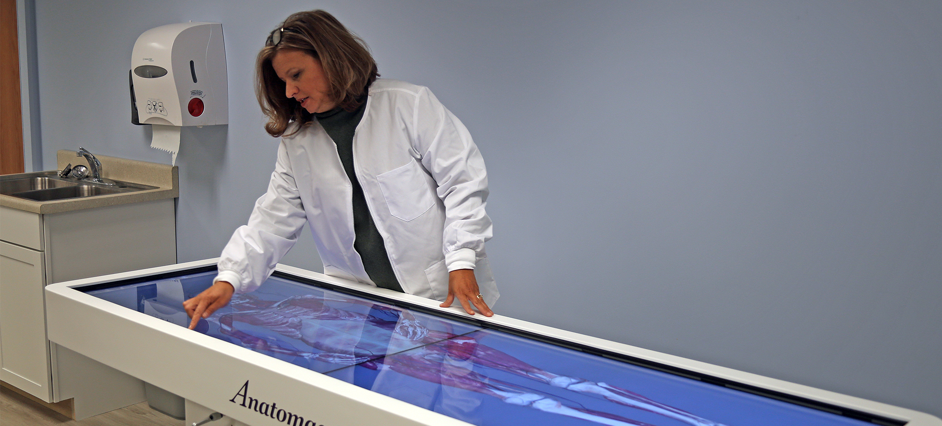 Washington State Community College recently purchased a unique piece of innovative equipment that will bring anatomy classes to life. The Anamotage Table is a technologically advanced anatomy visualization system.